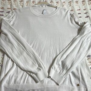 Southern tide sweater Barely worn